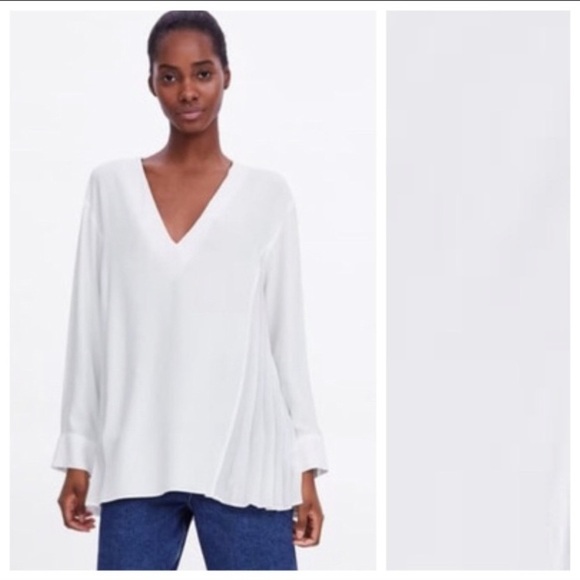 NWT. Zara White Blouse with Sides Pleats. Size M. - Picture 2 of 15